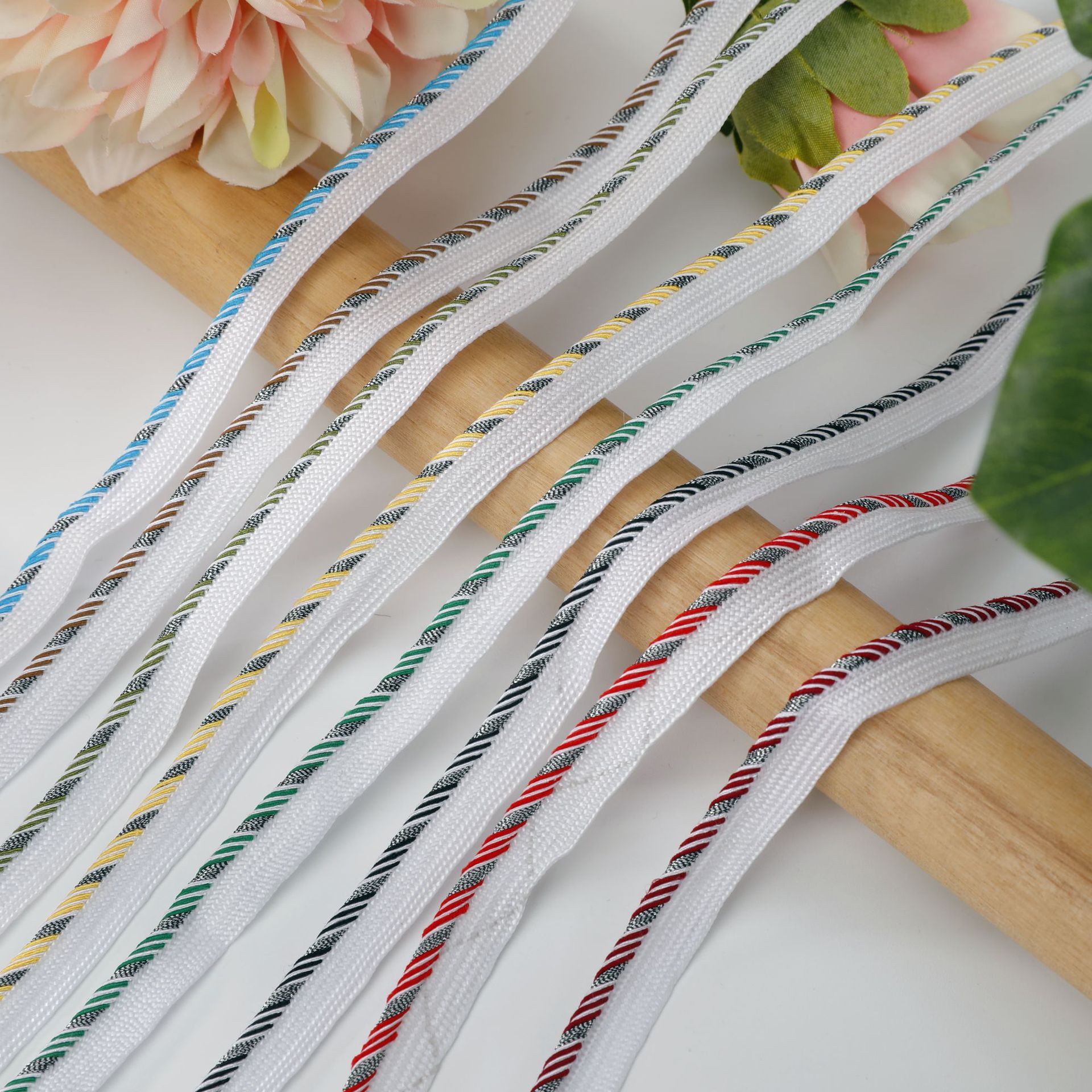 Her pakette 5 m/16.4ft Beyaz T - Sewing Thread In Textile incelemesi ve fiyatı